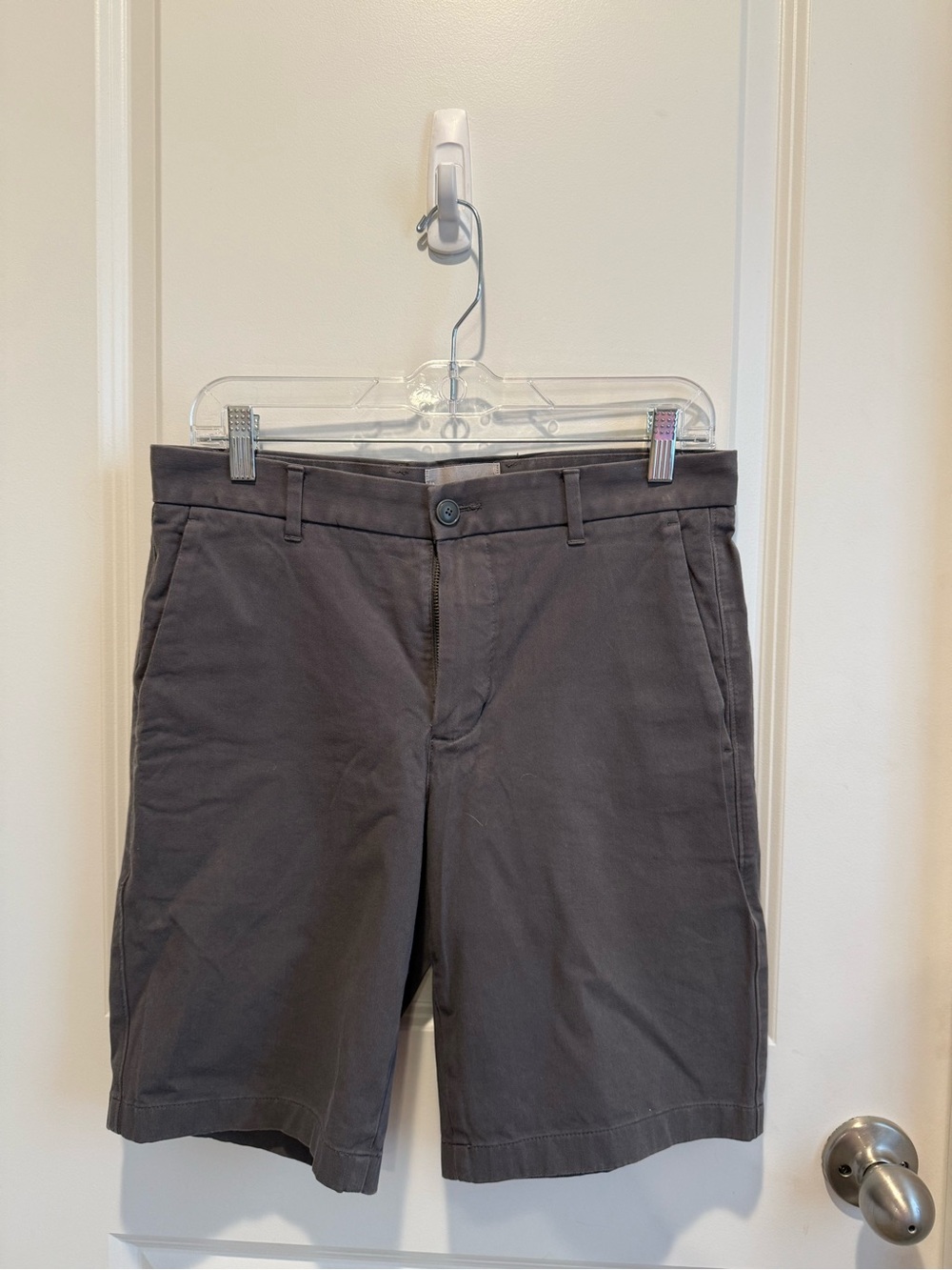 Everlane Men’s Gray Chino Shorts Size 30